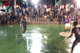 Pemain PSM Makassar Hibur Penonton ASF SMA Islam Athirah Bukit Baruga