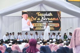 Ulang Tahun ke-50 Rusdi Masse, Ribuan Santri dan Tahfiz Tauziah dan Doa Bersama
