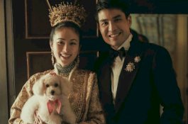 Model Transgender Tercantik Thailand Poyd Treechada Mengadakan Pernikahan Mewah