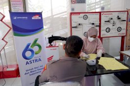 Honda Lakukan Aksi Kemanusiaan Bersama RedGank di HUT RedGank ke-19