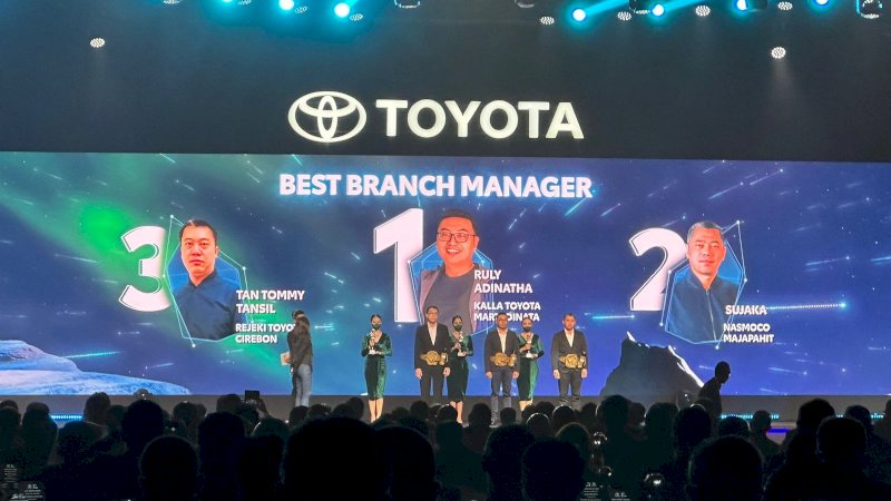 Selamat, 66 Penghargaan Berhasil di Boyong Kalla Toyota di Toyota Dealer Convention 2023