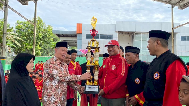 Tapak Suci Gowa Juara Umum di Kejurwil Muhammadiyah