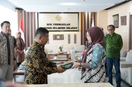 Makassar Kota Pertama Serahkan LKPD Unaudited ke BPK