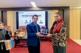 Seminar Internasional Himansi, Bupati Wajo Paparkan Pembangunan Ekonomi dalam Bingkai Otonomi Daerah