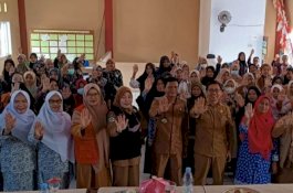 Wabup Luwu Utara Minta Kader Posyandu Tampil Sebagai Garda Terdepan Pencegahan Stunting