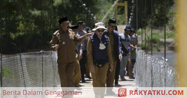 Bupati Luwu Utara Minta Jembatan Penghubung Dua Desa di Seko Dirawat Bersama