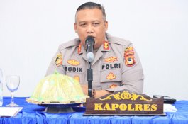 253 Personel Polres Barru Disebar Jaga Warga Salat Tarawih