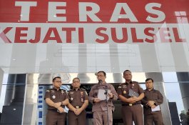 Kejati Sulsel Tahan Mantan Kepala Badan Pengelola Keuangan Anggaran Daerah Takalar 