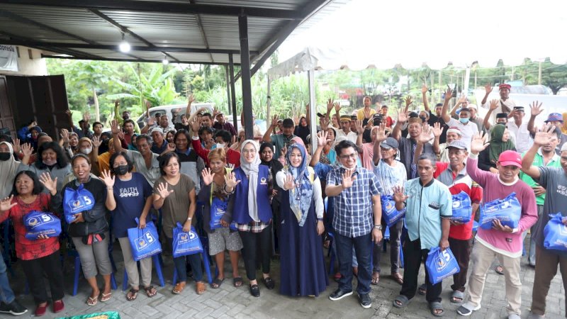 Partai NasDem dan Fatmawati Rusdi Gelar Pasar Murah di Makassar 