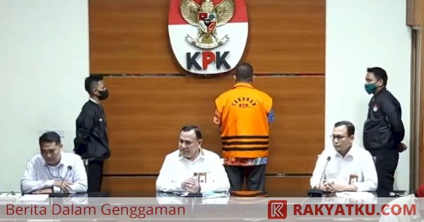 Mantan Pejabat Dirjen Pajak Kemenkeu Rafael Alun Resmi Ditahan KPK