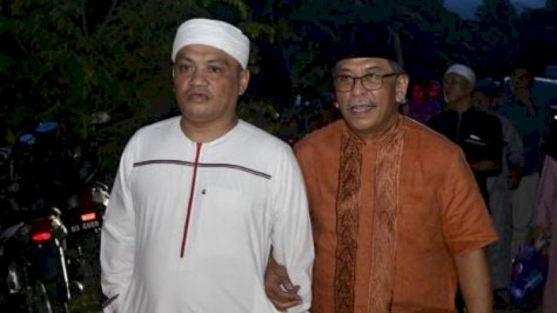 Wakil Bupati (Wabup) Luwu, Syukur Bijak (kiri), semasa hidup bersama politisi senior Sulsel, Ilham Arief Sirajuddin (IAS).