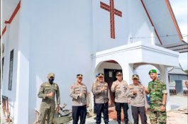 Jumat Agung, Kapolres Wajo Cek Pengamanan di Beberapa Gereja
