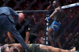 Balas Kekalahan, Israel Adesanya Hajar KO Alex Pereira