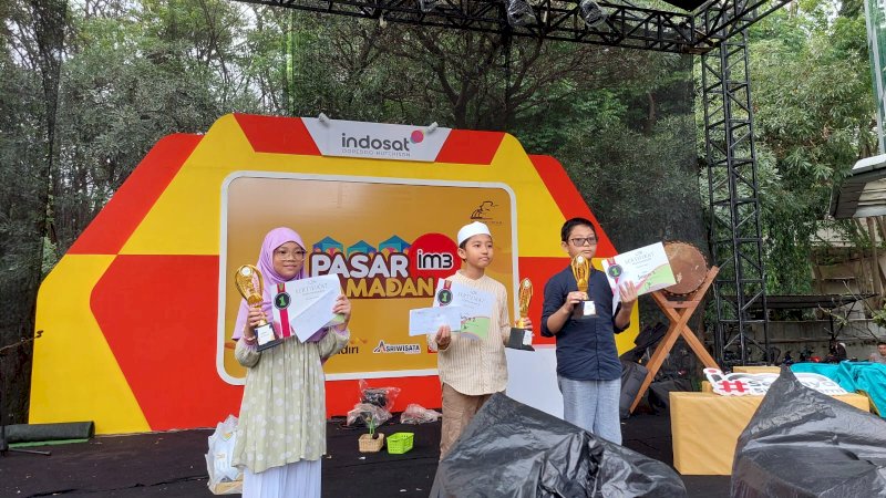 foto peserta juara lonba Tahfidz yang semua berasal dari SDI Alfityan