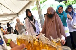Pemprov-TP PKK Sulsel Berikan Kemudahan ke Masyarakat lewat Pasar Murah Pelita Ramadan