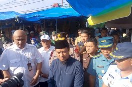 KPPU Bersama Gubernur, BI dan Forkompida Sidak Pasar Pabaeng-baeng