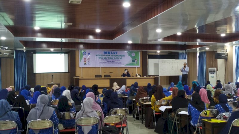 Dinas Pendidikan Barru Gelar Pelatihan Tingkatkan Wawasan Guru Matematika