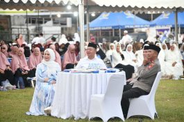 Ribuan Masyarakat Hadir Silaturahmi Buka Puasa Bersama RMS dan Fatmawati