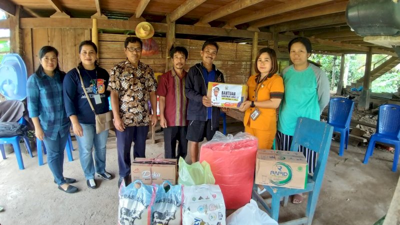 Pemprov Sulsel Salurkan Bantuan Logistik untuk Korban Terdampak Angin Puting Beliung di Toraja