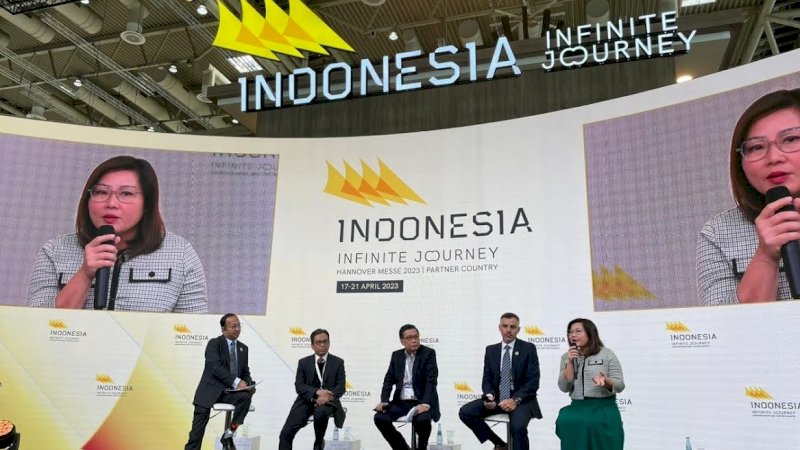 Sesi panel Investing in Manufacturing Sector di forum internasional Hannover Messe, Jerman, Rabu (19/4/2023). (Foto: PT Vale Indonesia)