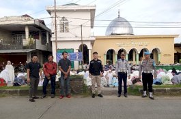 Warga Muhammadiyah Barru Gelar Salat Idulfitri, Polisi Berjaga di Lokasi