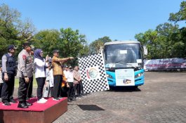 Gubernur Sulsel Lepas 420 Peserta Mudik Gratis Andalan 2023