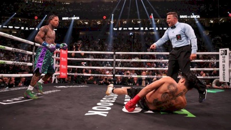 Gervonta Davis menang KO atas Ryan Garcia. (Getty Images via AFP/AL BELLO)