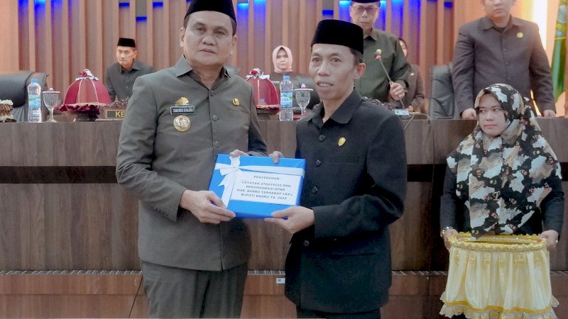 Hasil Rapat Paripurna LKPJ Bupati Barru, Suardi Saleh Fokus Optimalkan Realisasi Anggaran