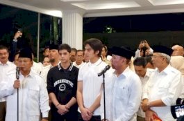 Iwan Bule Duduki Jabatan Sandiaga Uno di Partai Gerindra 