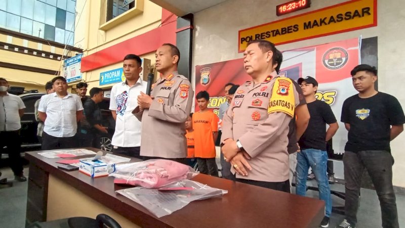 Aparat Kepolisian Polrestabes Makassar Berhasil Mengamankan Kembali satu Pelaku Penganiayaan Pemudik Asal Kalimantan, Lima Orang Masih dalam Pengejaran  