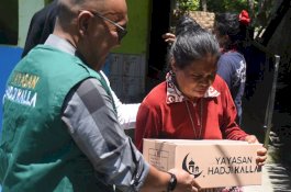 YHK Bagikan 10.000 Paket Sembako Idulfitri untuk Warga Duafa