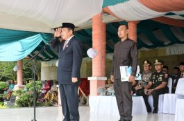 Dirangkaikan dengan Hari Otda, Dollah Mando Pimpin Peringatan Hardiknas 2023 Tingkat Kabupaten Sidrap