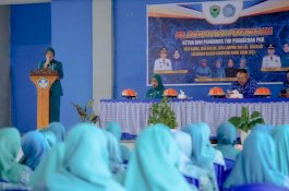 Ketua TP PKK Se-Kecamatan Balusu Dilantik, Hasnah Syam Tekankan Inovasi