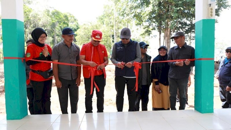 Peresmian aula wisata yang merupakan bantuan PT Vale dan peresmian objek wisata Laa Waa River Park, di Desa Matano, Sabtu (6/5/2023).