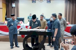 DPRD-Pemkot Tandatangani Rekomendasi Atas LKPj Wali Kota Parepare TA 2022