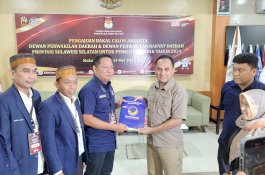 RMS Bocorkan Target Kursi Saat Daftar Bacaleg ke KPU Sulsel, Persiapan Usung Gubernur 