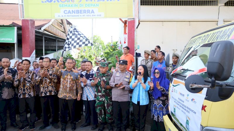 Danny Pomanto Bersama Perum Bulog Sulselbar Lepas Pendistribusian Bantuan Beras Pemerintah di Makassar