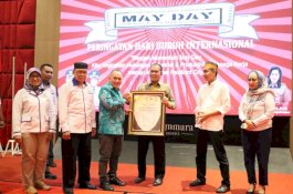 Momentum May Day 2023, Wali Kota Makassar Harap Buruh Lihat Peluang Usaha di Longwis