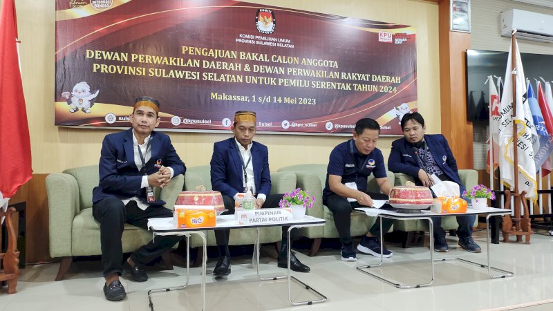 Pendaftaran Bacaleg Nasdem di KPU Sulsel pada Kamis 11 Mei 2023. (Dok Rakyatku)