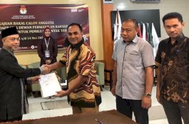 Tamsil Linrung Kembali Daftar Balon DPD-RI di KPU Sulsel, Dokumen Dinyatakan Lengkap