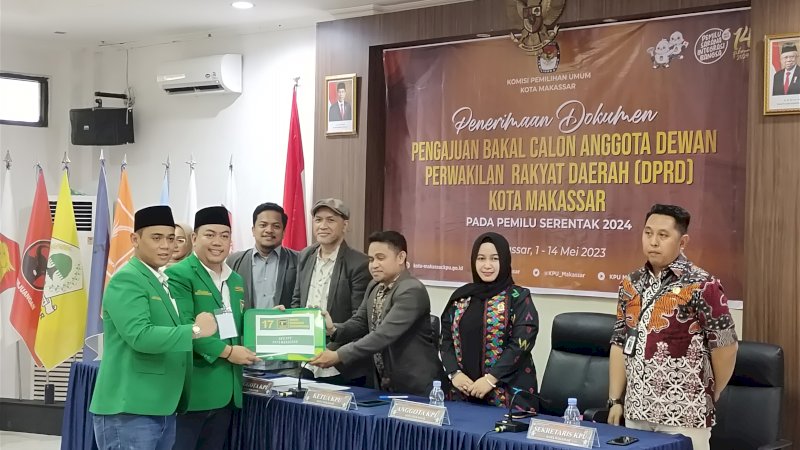 Pendaftaran Bacaleg PPP Makassar di KPU Makassar pada Jumat 12 Mei 2023. (Dok Rakyatku)