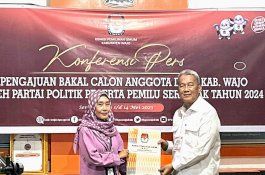 Gerindra Wajo Serahkan Nama Bacaleg di KPU, Target Kursi Pimpinan DPRD 