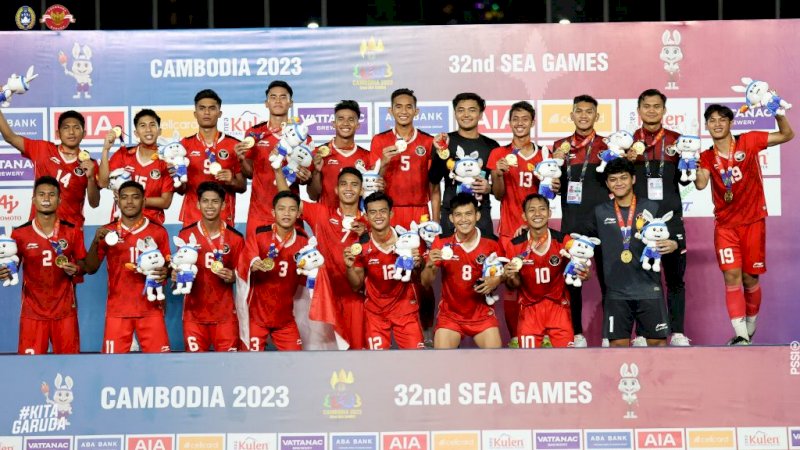 Presiden Jokowi Happy Banget Garuda Muda Raih Emas di SEA Games 2023