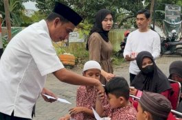 Rudianto Lallo Hadiri Undangan Buka Puasa di Kelurahan Bangkala