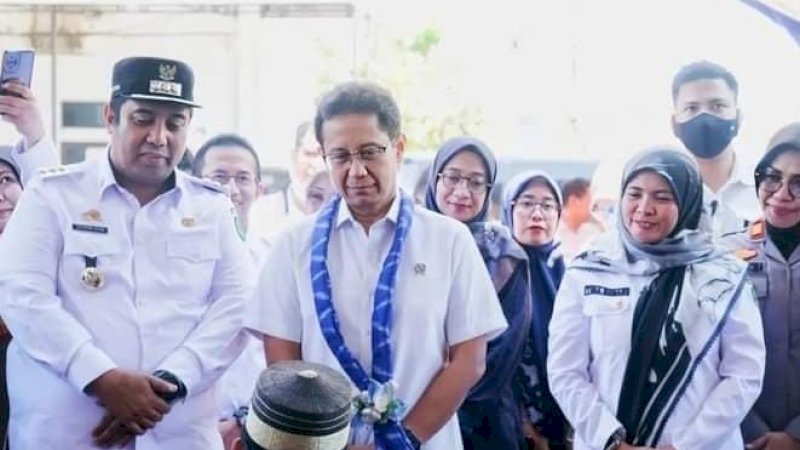 Chaidir Syam Bersama Suhartina Bohari Kompak Dampingi Menkes Budi Kunker di Maros