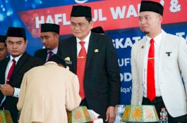 Bupati Barru Apresiasi Wisuda Haflatul Wada' dan Yudisium Santri Pondok Modern Kurir Langit