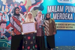 Guru Bahasa Daerah di Parepare Raih Penghargaan Dari Kemdikbudristek RI