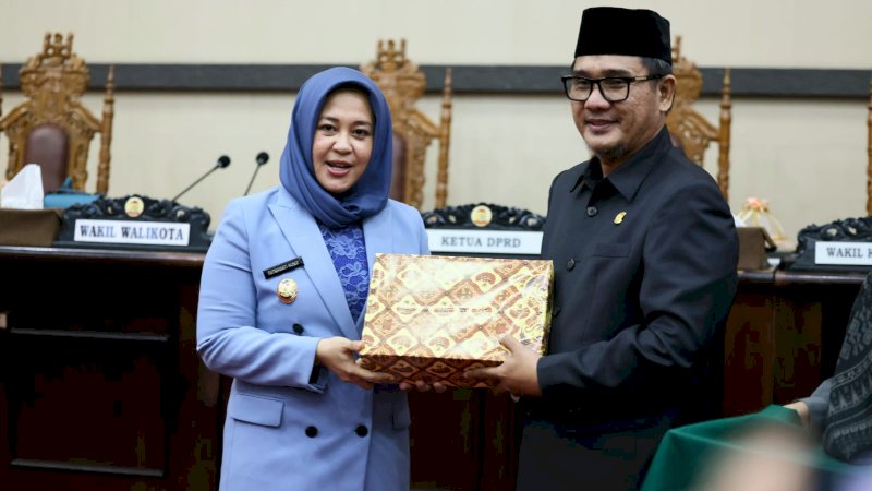 Wakil Wali Kota Makassar Fatmawati Rusdi Masse dan Wakil Ketua DPRD Makassar Adi Rasyid Ali (ARA).