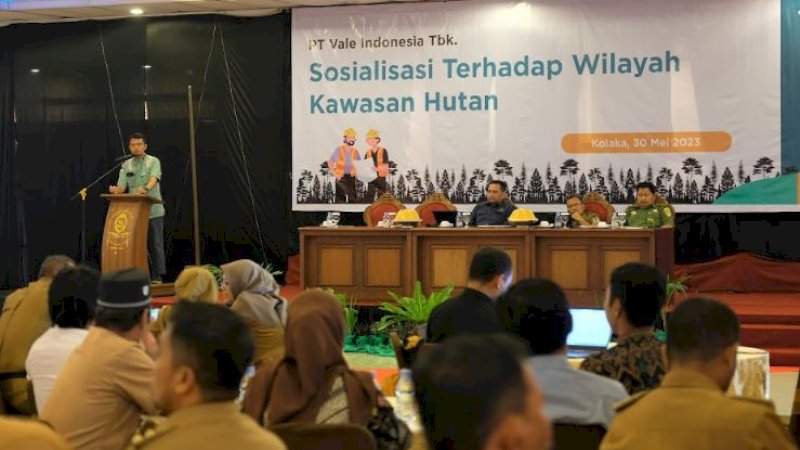 Sosialisasi status dan kawasan fungsi hutan pada areal persetujuan Pinjam Pakai Kawasan Hutan (PPKH) operasi produksi yang dilaksanakan PT Vale Indonesia di Kabupaten Kolaka, Sulawesi Tenggara (Sultra), Selasa (30/5/2023).