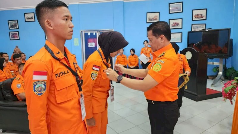 Laksamana Muda TNI Ribut Eko Suyanto Buka Diklat Medical First Responder di Makassar